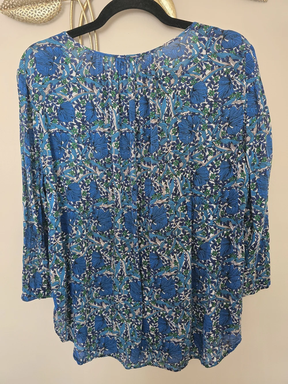 Liz Claiborne Blue Floral Peasant Top Size S Rayon - Picture 4 of 9